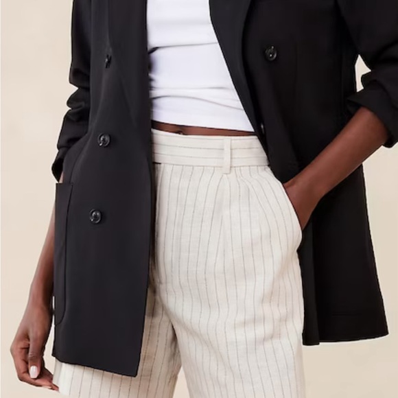 NEW Banana Republic - Linen-Blend Stripe Trouser Short - Picture 3 of 10